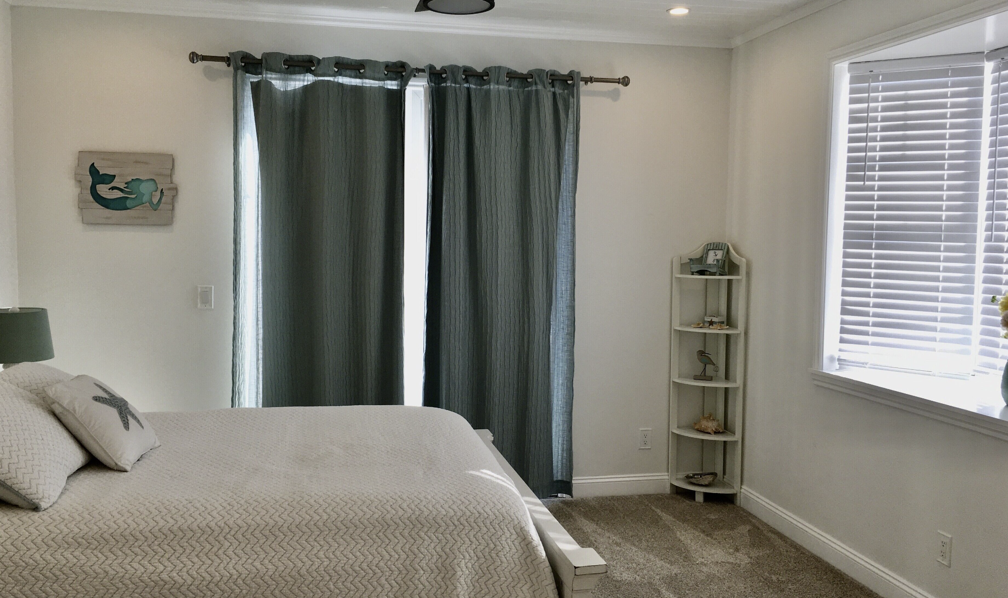Bedroom 2 detail